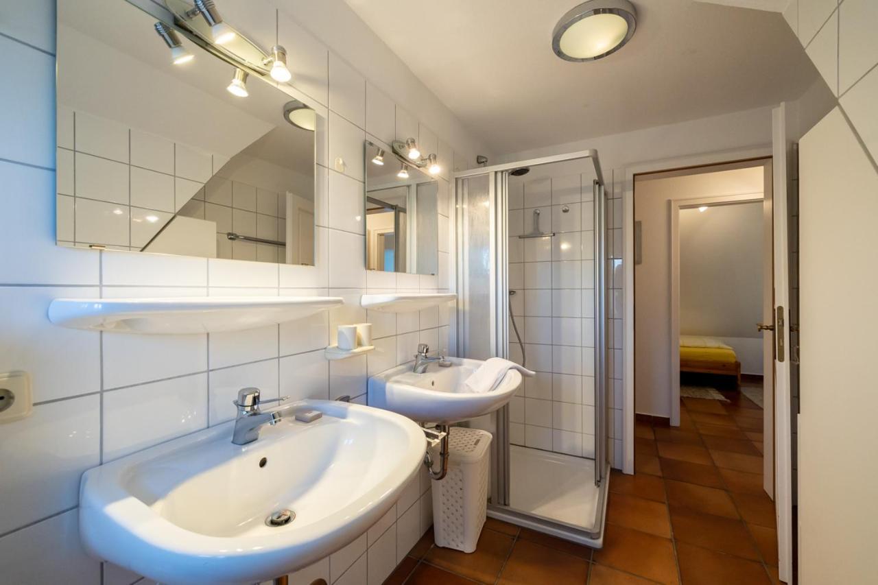 Ferienwohnung Britta Вик-ауф-Фёр Экстерьер фото