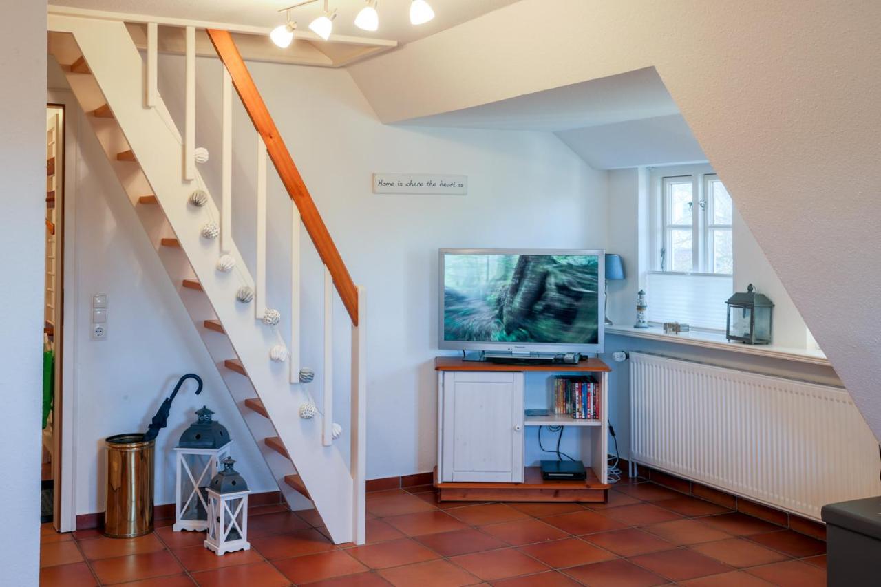 Ferienwohnung Britta Вик-ауф-Фёр Экстерьер фото