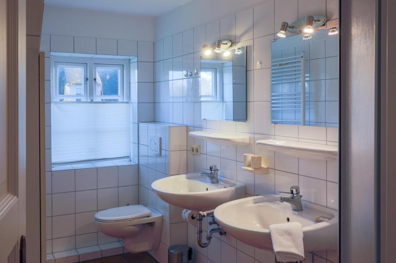 Ferienwohnung Britta Вик-ауф-Фёр Экстерьер фото