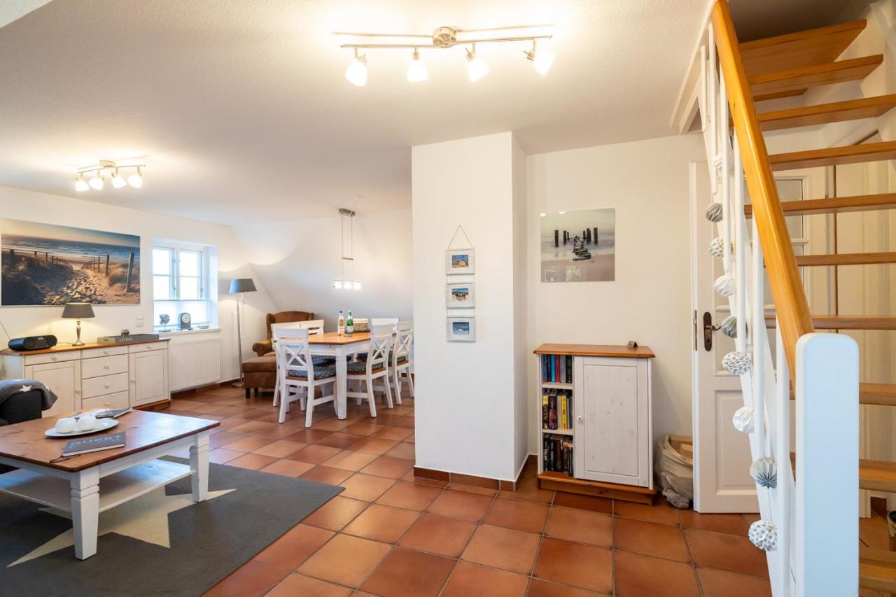 Ferienwohnung Britta Вик-ауф-Фёр Экстерьер фото